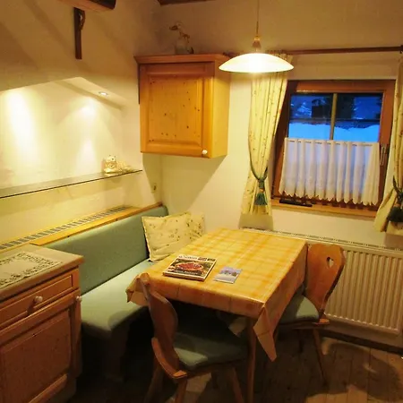 Apartment Landhaus Muehlau In Tirol Erpfendorf Room photo